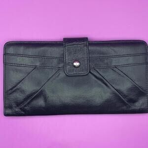 Hobo International Black Leather Bifold Wallet Clutch